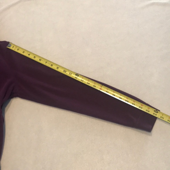 AEO plum hooded, zip up sweatshirt, xl - Picture 8 of 9